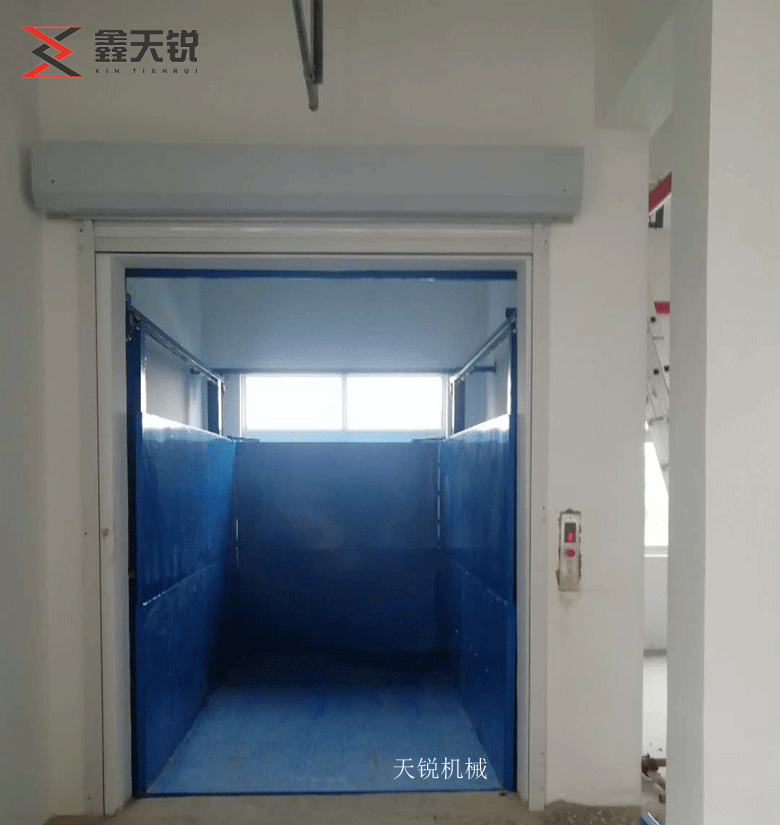 德宏上货专用导轨式升降货梯